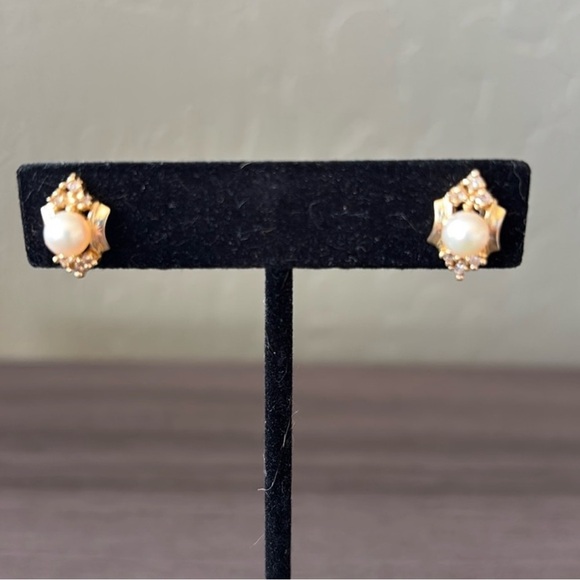 Vintage Pearl and Diamond Accent 14kt Gold Post Stud Earrings - Picture 1 of 7